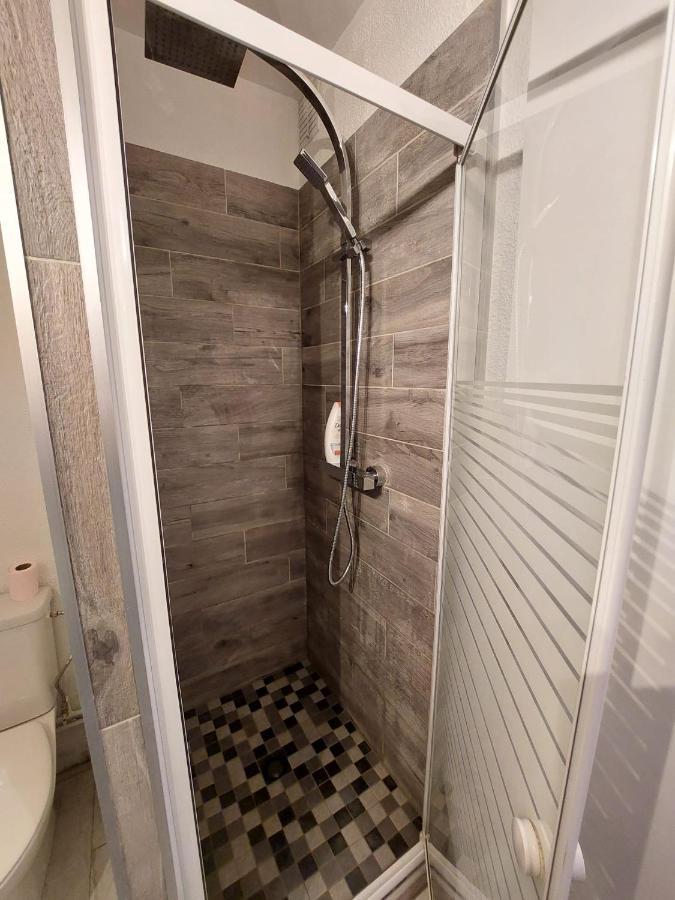 Apartament Les Roches Bleues Le Pradet Zewnętrze zdjęcie