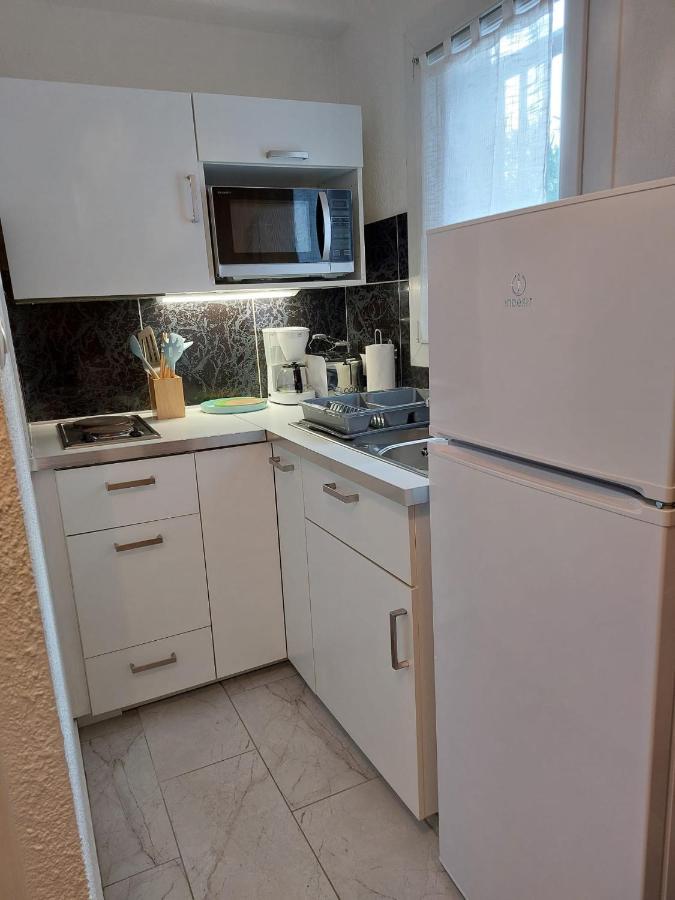 Apartament Les Roches Bleues Le Pradet Zewnętrze zdjęcie